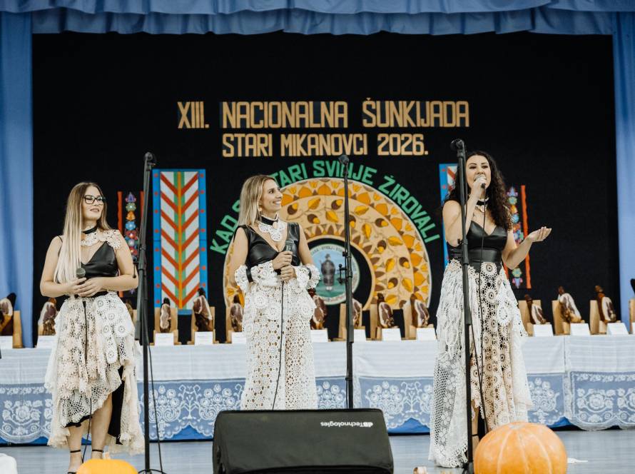 Održana XIII. Nacionalna šunkijada u Starim Mikanovcima