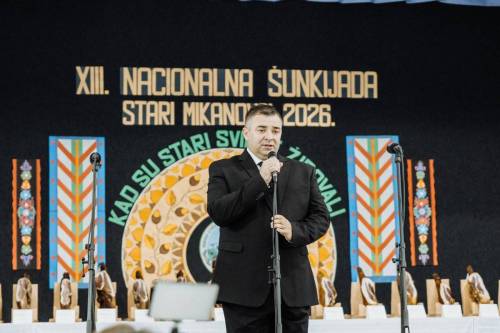 XIII. Nacionalna šunkijada